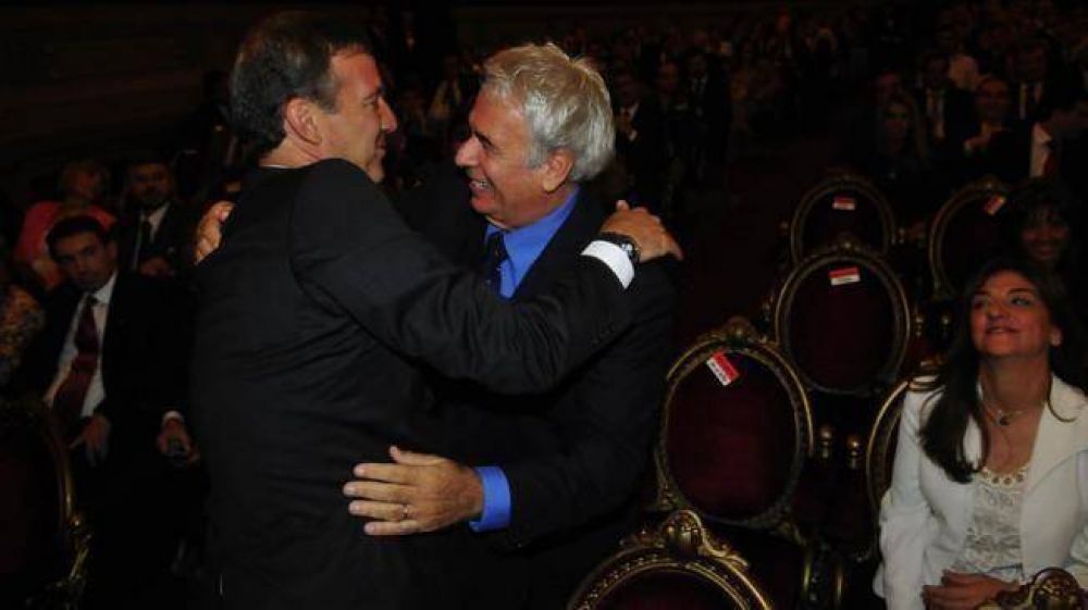 De la Sota dice no tener los n�meros y evit� hablar sobre su futura gesti�n