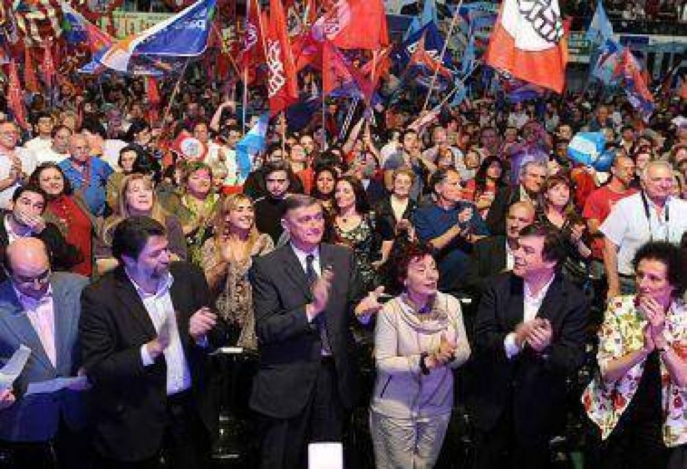"Hay que dialogar sobre las cosas trascendentes"