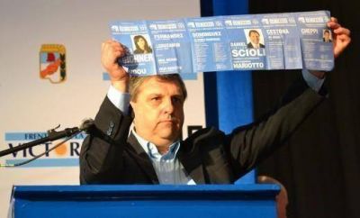 Cheppi: �No somos un perro para que pretendan corrernos con un diario�