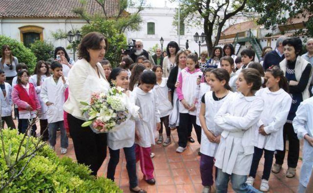 LUJ�N - SE CONMEMOR� EL 256� ANIVERSARIO DE LA DECLARACI�N DE LA �VILLA DE LUJ�N�