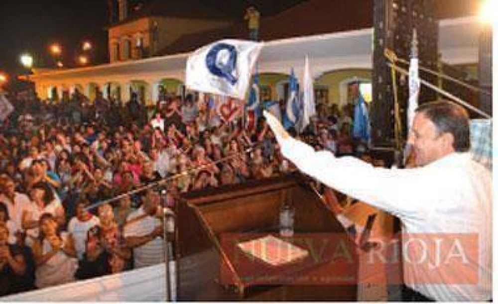 El Quintelismo organiz� el cierre de campa�a en la Capital