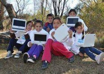 La semana pr�xima comienza la entrega de computadoras en San Luis y Villa Mercedes