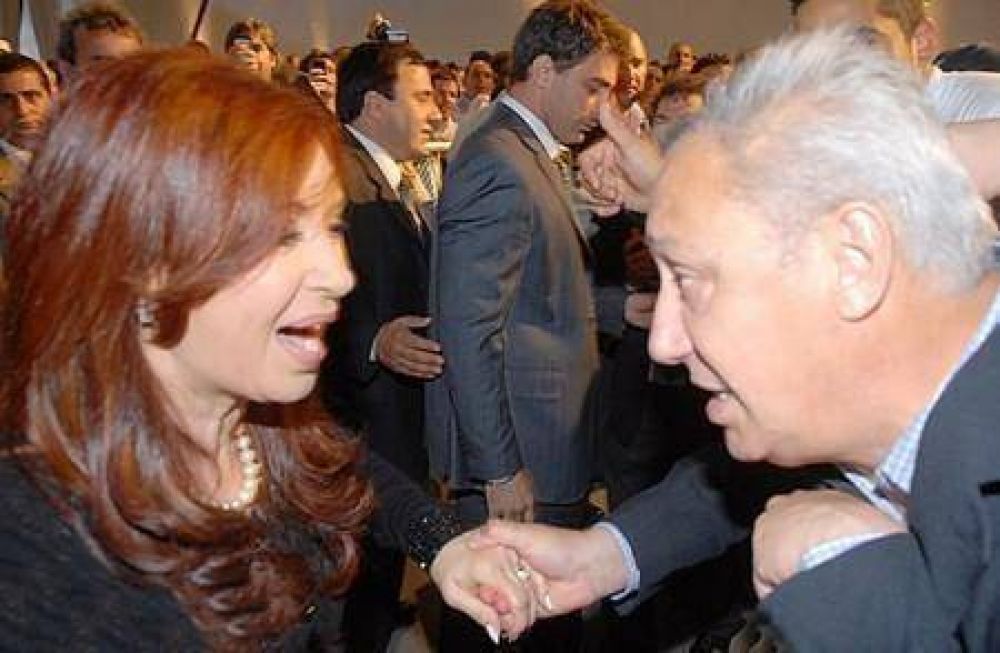 Prince comparti� un acto con Cristina en Malvinas Argentinas