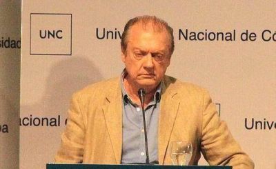 �Al contrario que el resto de la oposici�n, nosotros vamos por la Presidencia�