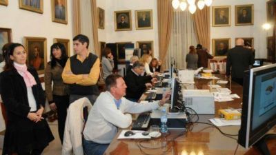 El Gobierno estima que el escrutinio ser� lento