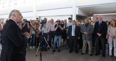 Para Lifschitz, ahora "Rosario tiene una Terminal de �mnibus como se merece"