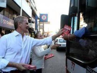De Narv�ez: "La gente va a elegir c�mo vivir en los pr�ximos a�os"