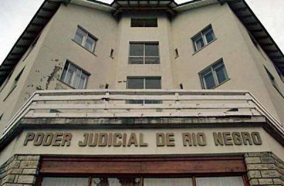 Otro amparo por falta de prestaci�n de Ipross