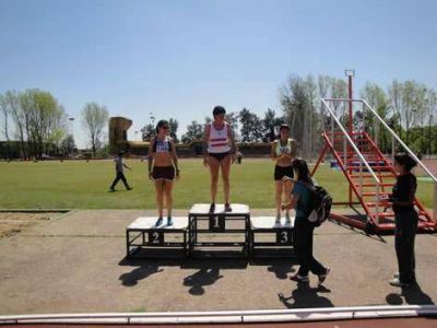 SAN MART�N - Dos atletas sanmartinenses van a cruzar Los Andes