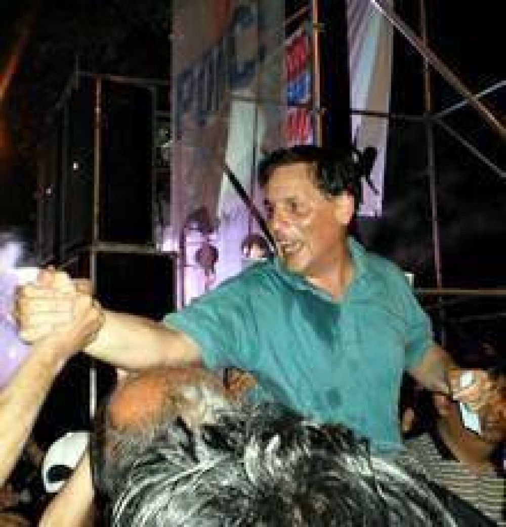 Ponce cerr� la campa�a junto a una multitud