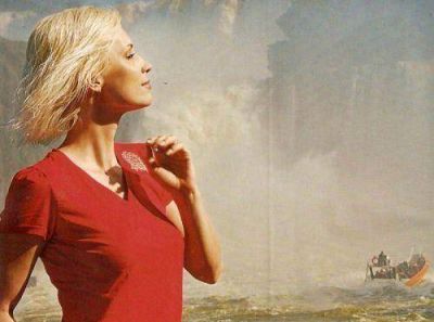 Con Ingrid Grudke promocionan las Cataratas del Iguaz� 