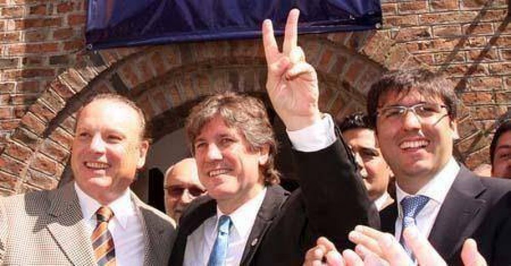BOUDOU Y BOSSIO CERRARON LA CAMPA�A EN ROSARIO Y PERGAMINO