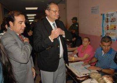 Votaron Verg�s y P�rsico