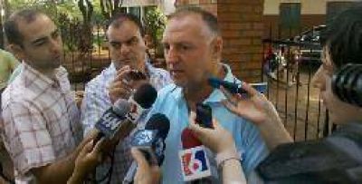 Vot� Guccione y dijo que �fue una campa�a tranquila, en paz�