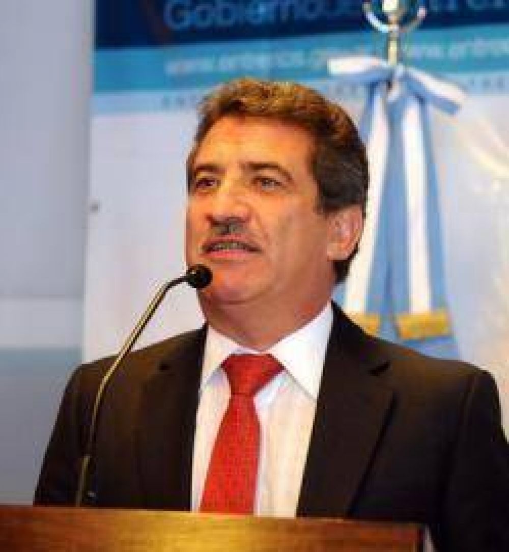 "Estoy muy feliz por lo que ha pasado en el pa�s, en Entre R�os y Paran� dijo el reelecto gobernador Sergio Urribarri