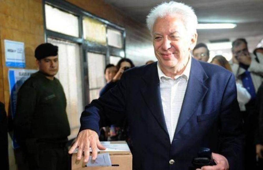 "Estamos a un paso de consagrar diputados en la Ciudad y en Buenos Aires", dijo Altamira
