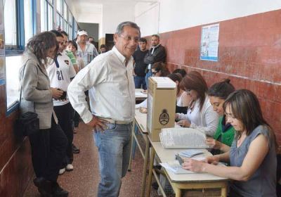 Quiroga, intendente electo de Neuqu�n