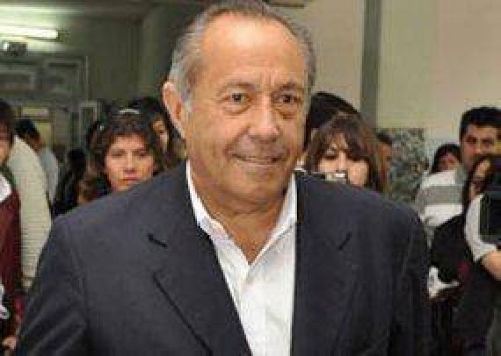 El Compromiso Federal se qued� con dos bancas en el Senado