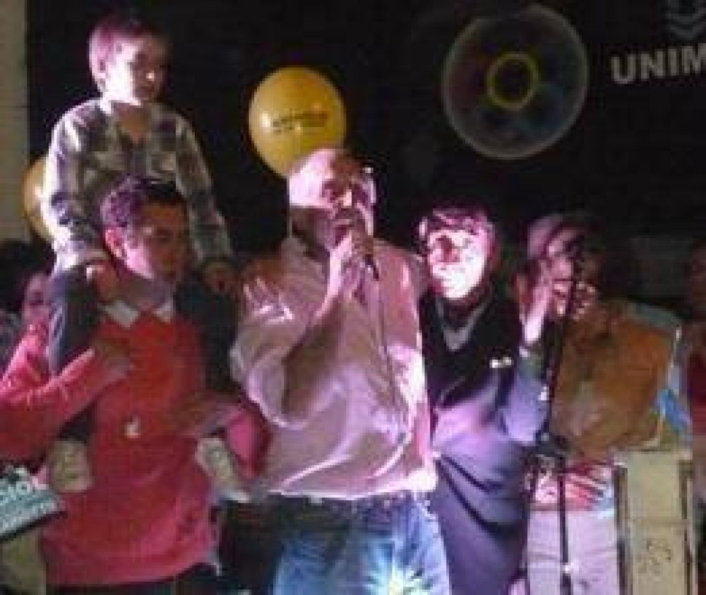 Passaglia agradeci� a los nicole�os 