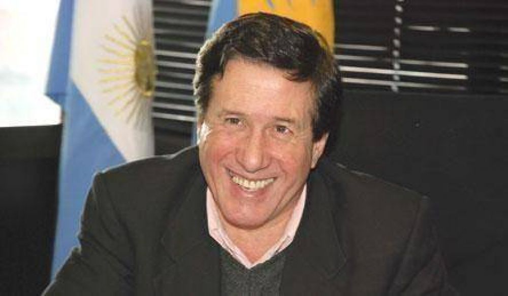 APLASTANTE TRIUNFO DE DIAZ PEREZ