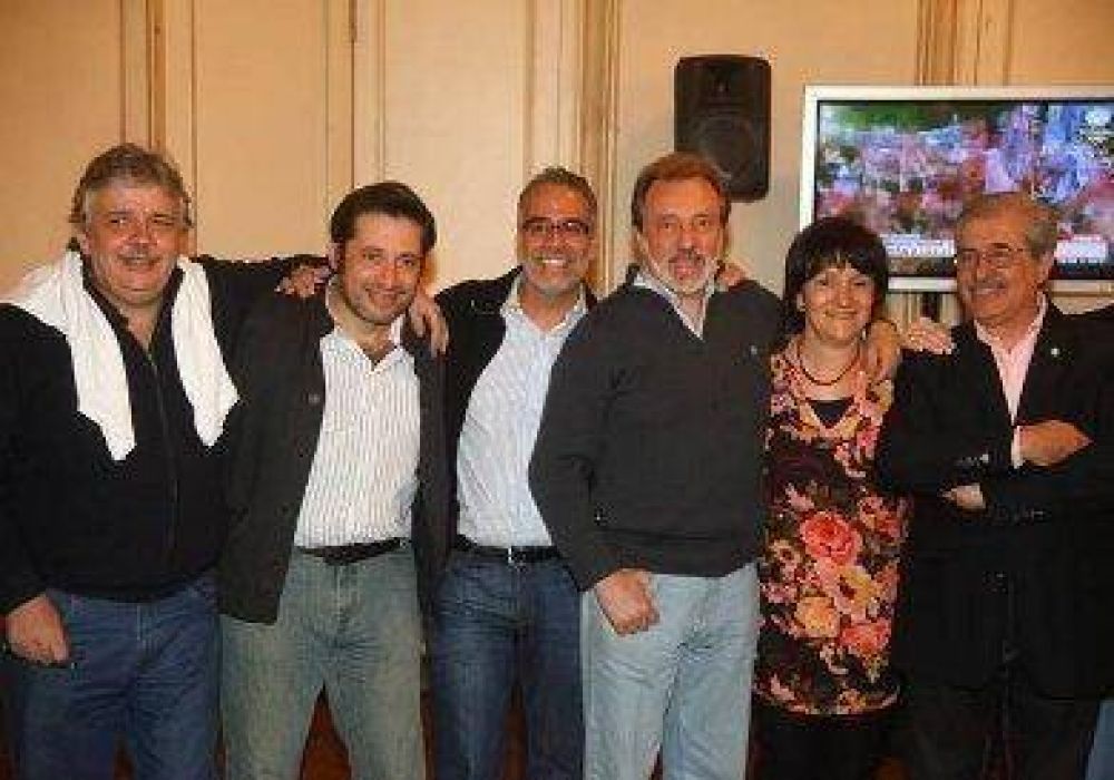 Los candidatos a diputados del FpV que ganaron en la Ciudad