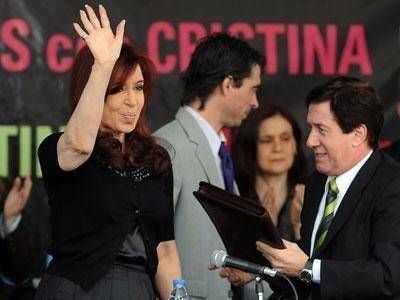 Tras el triunfo, Cristina reaparecer� en Lan�s para inaugurar una UPA