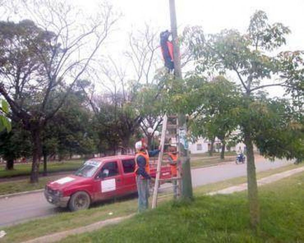 Sacan la propaganda pol�tica de las calles