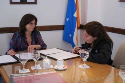 Educaci�n y el Superior Tribunal de Justicia firmaron convenio de colaboraci�n