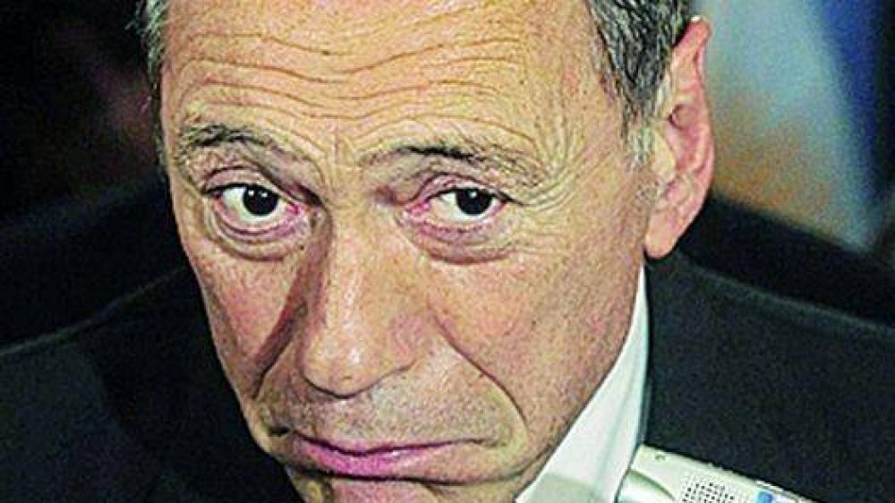 Zaffaroni calific� a Carri� como �un muy mal ejemplo para la democracia�