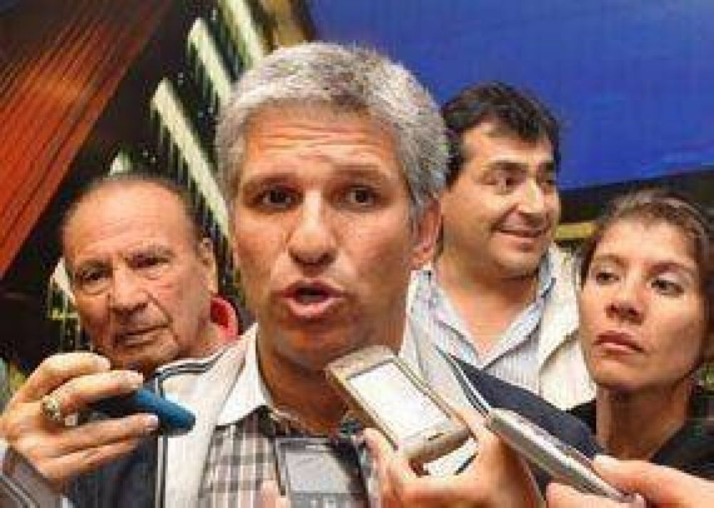  Claudio Poggi renunci� a la Jefatura de Gabinete