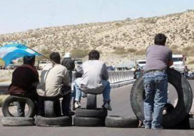 Sigue el corte de ruta en cercan�as de Zapala 