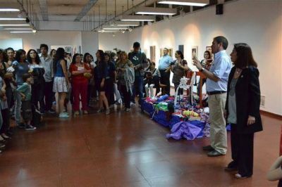 LUJ�N - SE REALIZ� LA MUESTRA ANUAL DE EGRESADOS DE LA ESCUELA DE ARTE