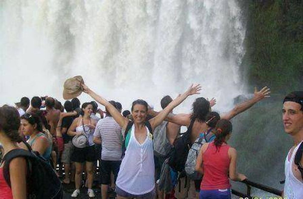 Cataratas recibi� al turista 1 mill�n