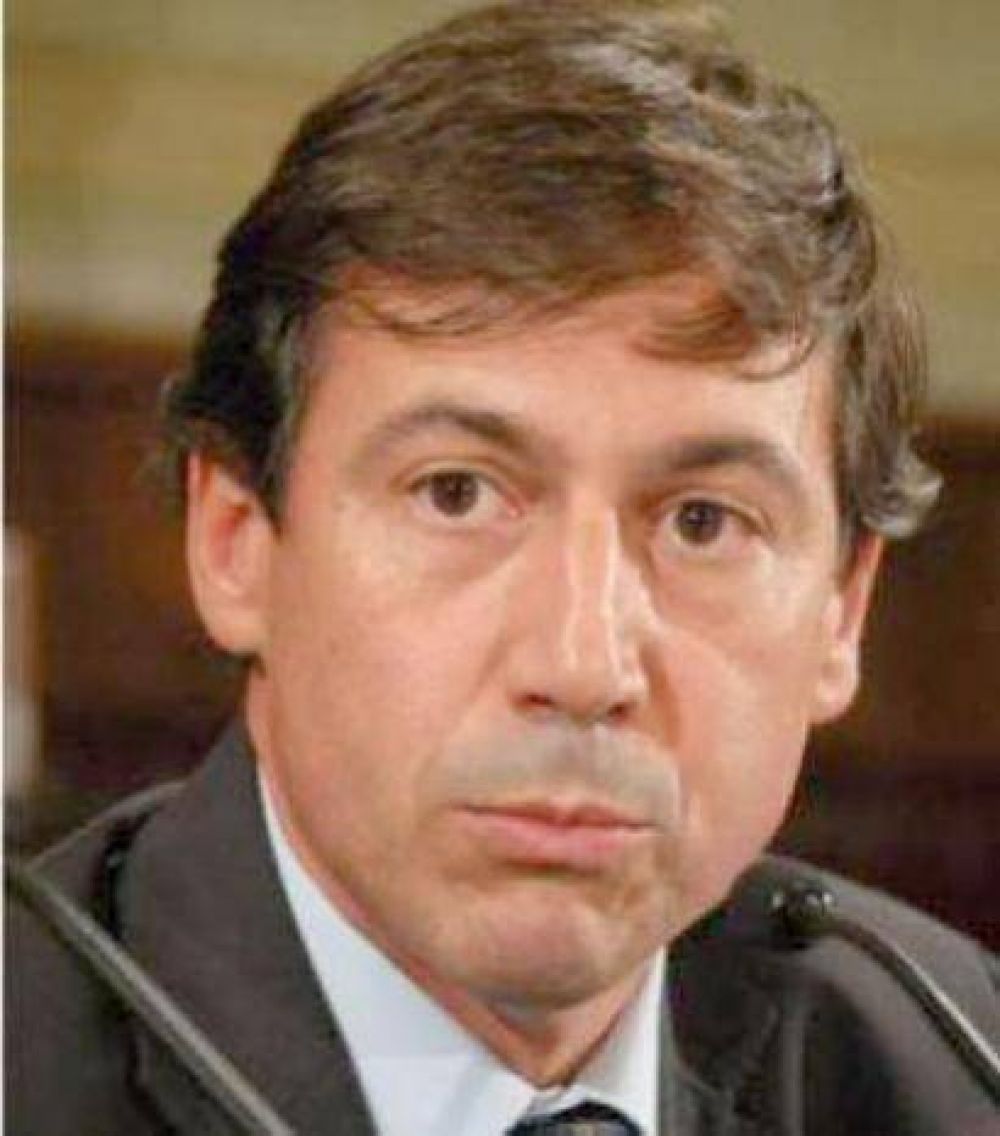 Mongel�: �Kirchner nos devolvi� la dignidad a los argentinos�	