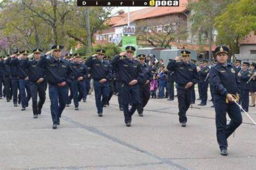 En lo que va del a�o ya expulsaron a 8 polic�as de la fuerza provincial