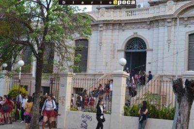 La rectora de la Yrigoyen dice que todo est� en manos de la Justicia