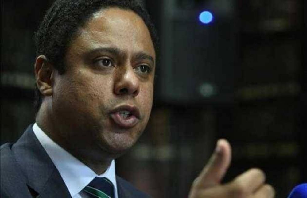 Cay� otro ministro de Dilma Rousseff, jaqueado por la corrupci�n