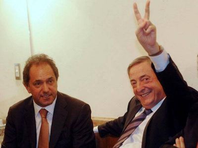 Para Scioli, N�stor Kirchner fue "un l�der y un adelantado a su tiempo"