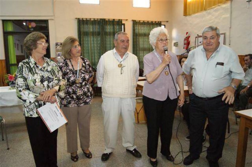 LUJ�N - RECONOCIMIENTO A LA TRAYECTORIA DE ADULTOS MAYORES