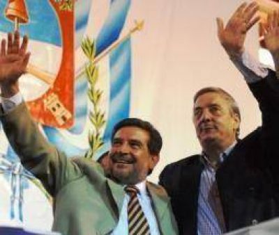 Beder elogi� la figura de N�stor Kirchner, a un a�o de su muerte