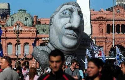 Homenaje popular a N�stor Kirchner