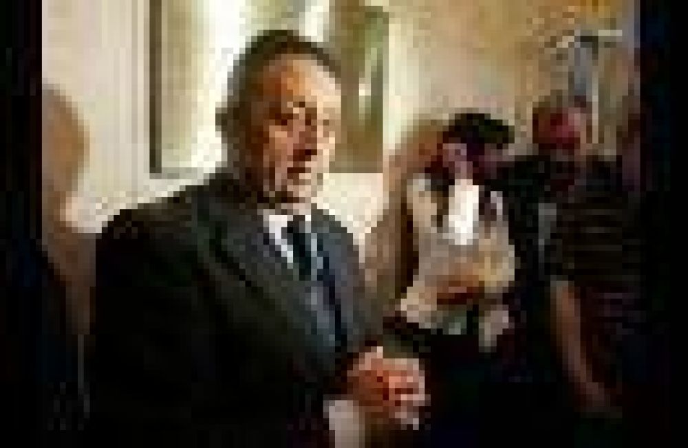 Jaque homenaje� a N�stor y esquiv� las preguntas sobre su futuro pol�tico