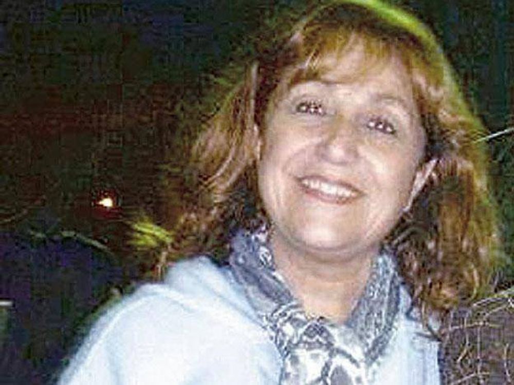 Otro bochorno local: acusaron a una edila de Tunuy�n de robar el padr�n de una mesa