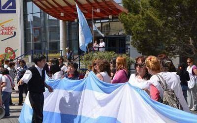El gremio docente le insiste a Buzzi que se manifieste sobre la educaci�n