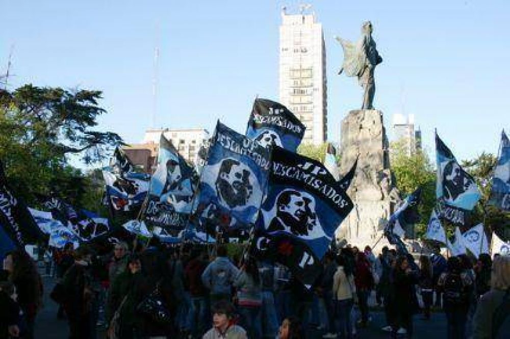 A un a�o sin N�stor, Agrupaciones Sociales realizaron un acto en su memoria.