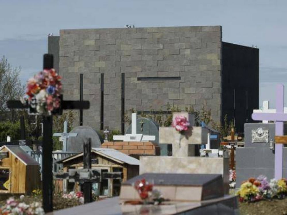 Se habilit� el ingreso al p�blico al mausoleo de Kirchner