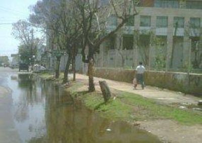 San Luis: vecinos se quejan por una �laguna� en Lafinur e Illia
