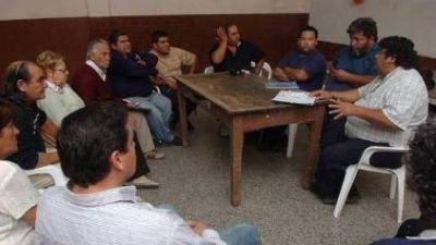 Vecinos analizan acciones legales contra el Municipio