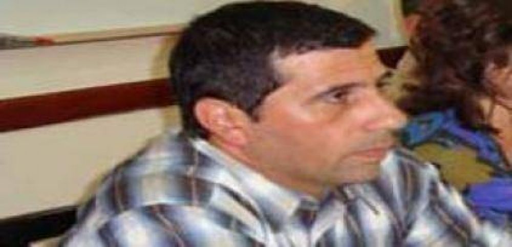 "Preferimos j�venes piqueteros a mormones como Rasino"
