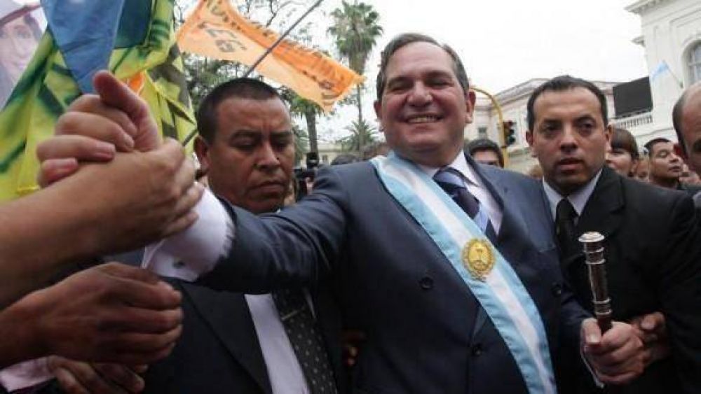 Alperovich, todo un privilegiado, inici� su tercer mandato consecutivo en Tucum�n 
